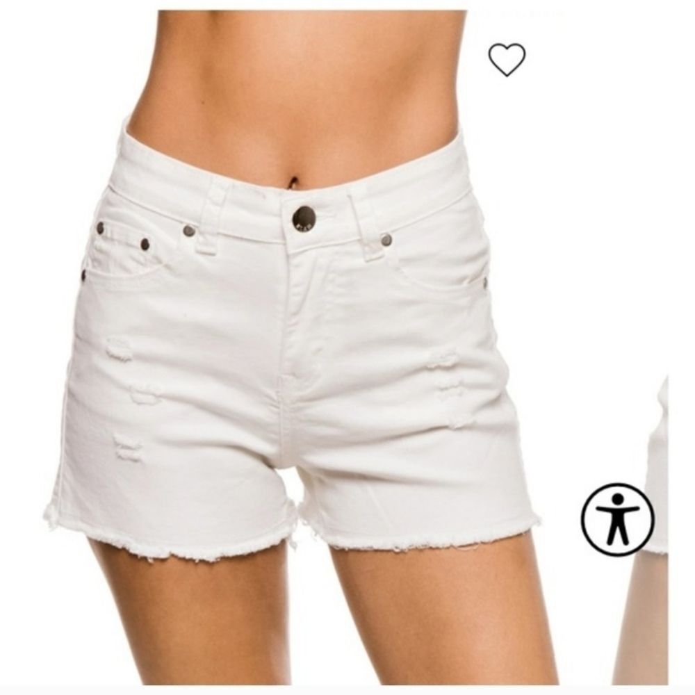 ELAN White Jeans Shorts Frayed Raw Hem Size Large